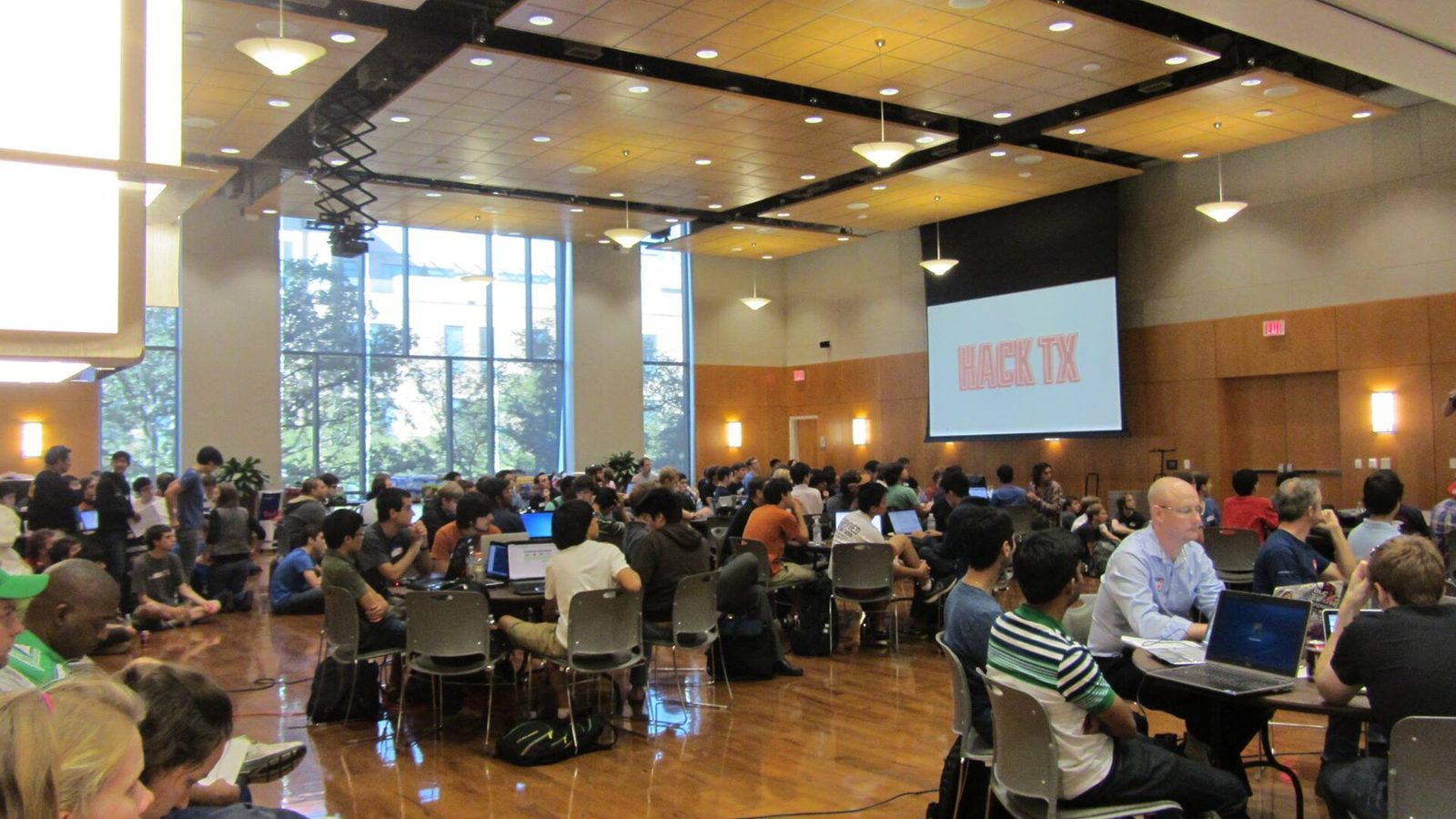 Pitch Decks: A Practical Getting-Started Checklist