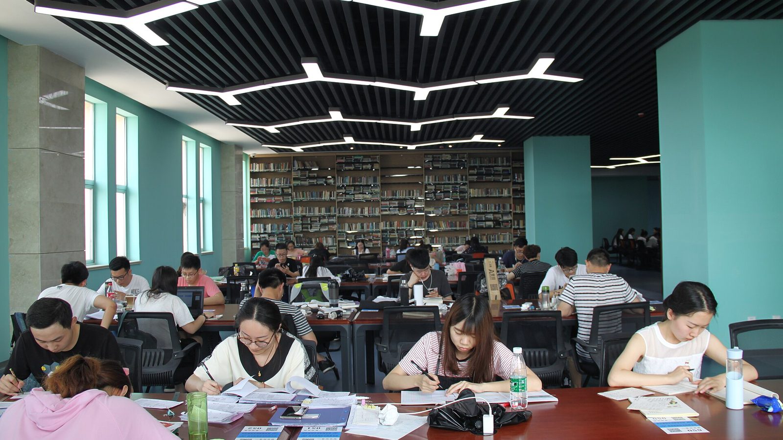 Understanding Technology and Business Books